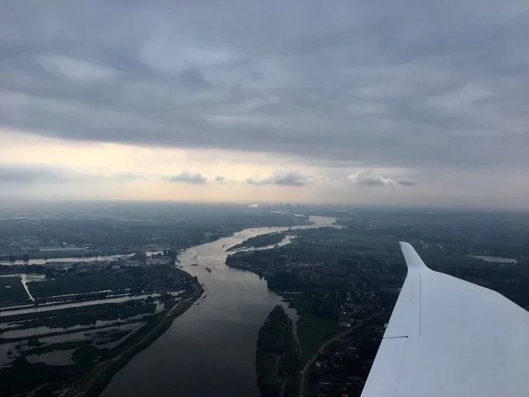 Terugvlucht langs de Nederlandse kust